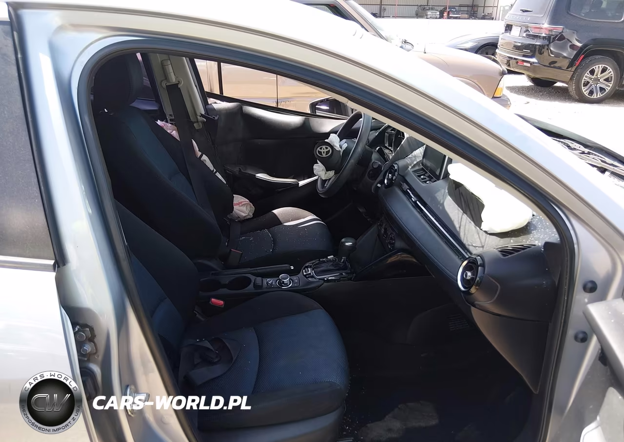 2017 Toyota Yaris Ia VIN:3MYDLBYV1HY157804 - 5