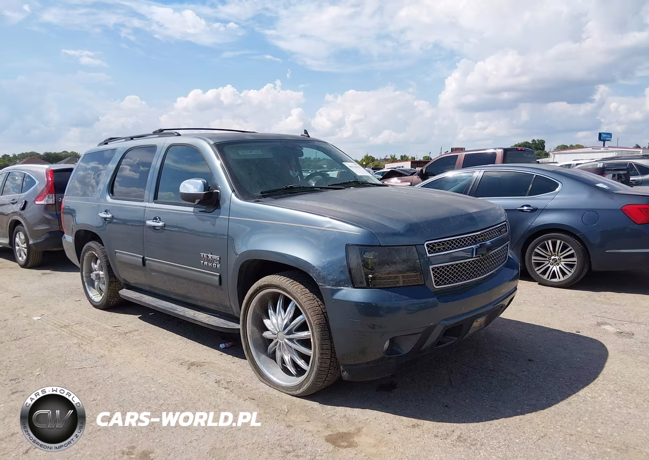 2010 Chevrolet Tahoe Lt VIN:1GNUCBE04AR209887 - 1