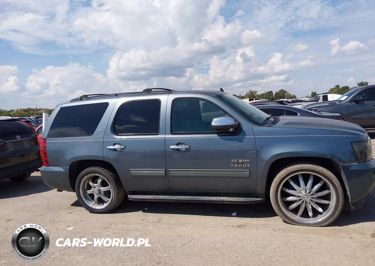 2010 Chevrolet Tahoe Lt VIN:1GNUCBE04AR209887 - 12