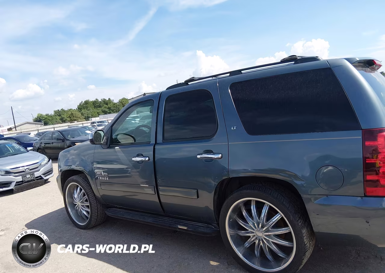 2010 Chevrolet Tahoe Lt VIN:1GNUCBE04AR209887 - 13