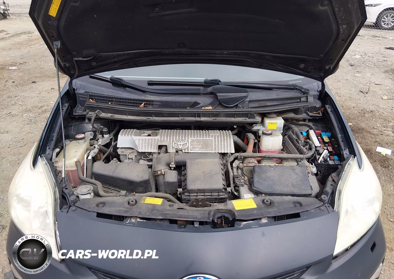 2014 Toyota Prius Three VIN:JTDKN3DU9E1832561 - 10