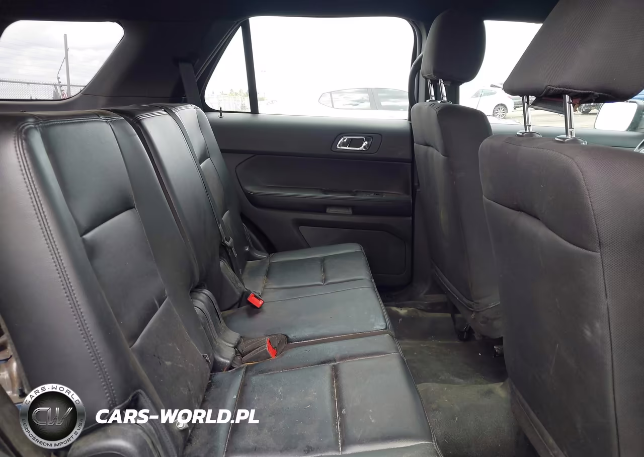 2016 Ford Utility Police Interceptor VIN:1FM5K8AR5GGA47288 - 8