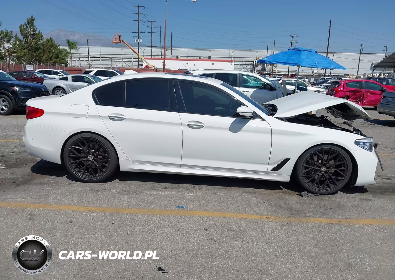 2018 BMW 530E Iperformance VIN:WBAJA9C56JB251914 - 13