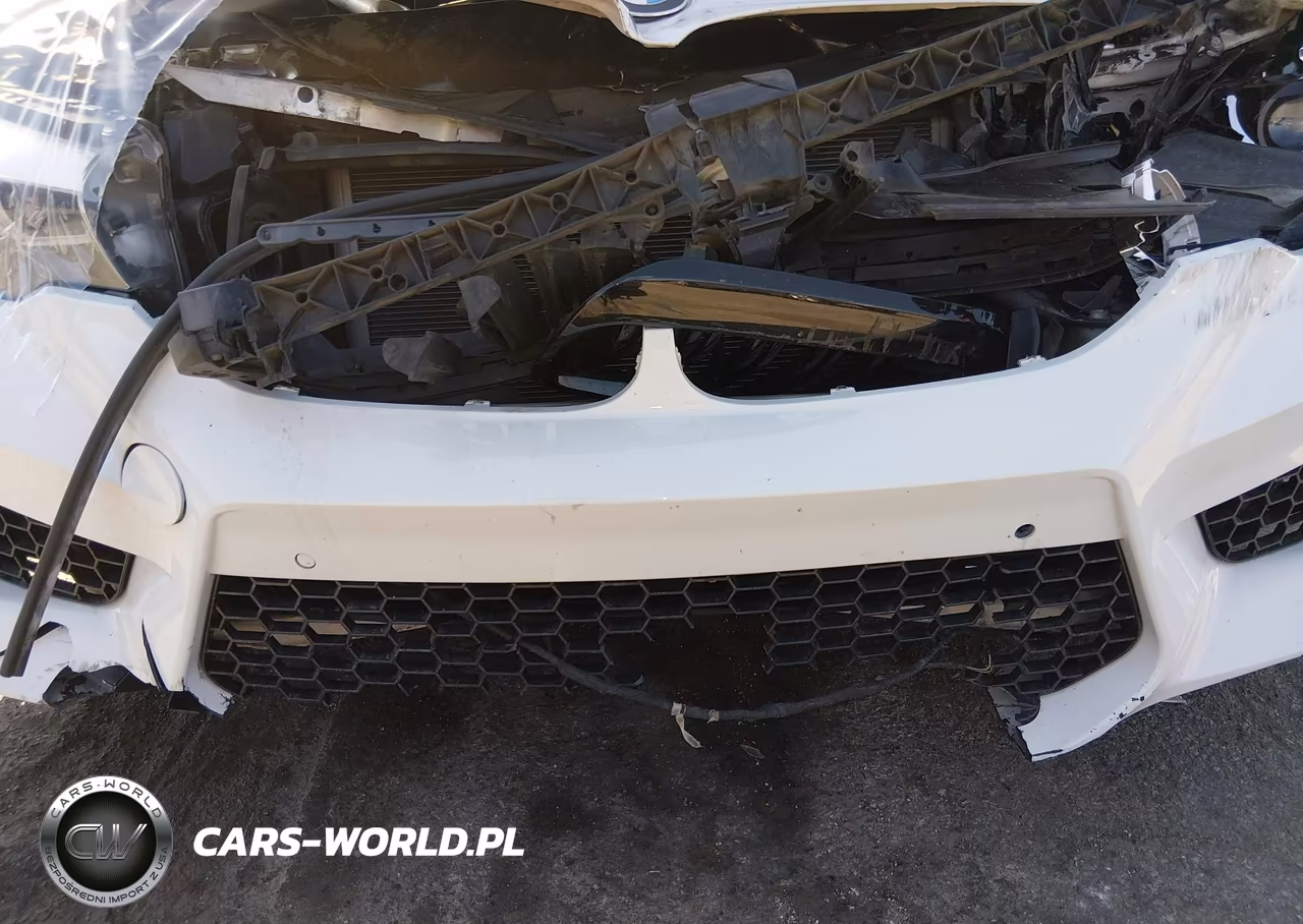 2018 BMW 530E Iperformance VIN:WBAJA9C56JB251914 - 17