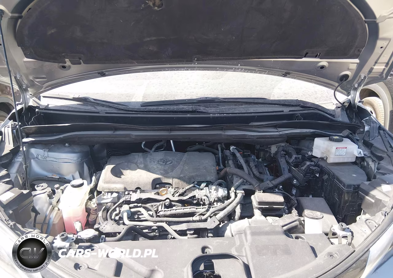 2025 Toyota Sienna Xle-Xle 8 Passenger VIN:5TDYRKEC6SS228155 - 10