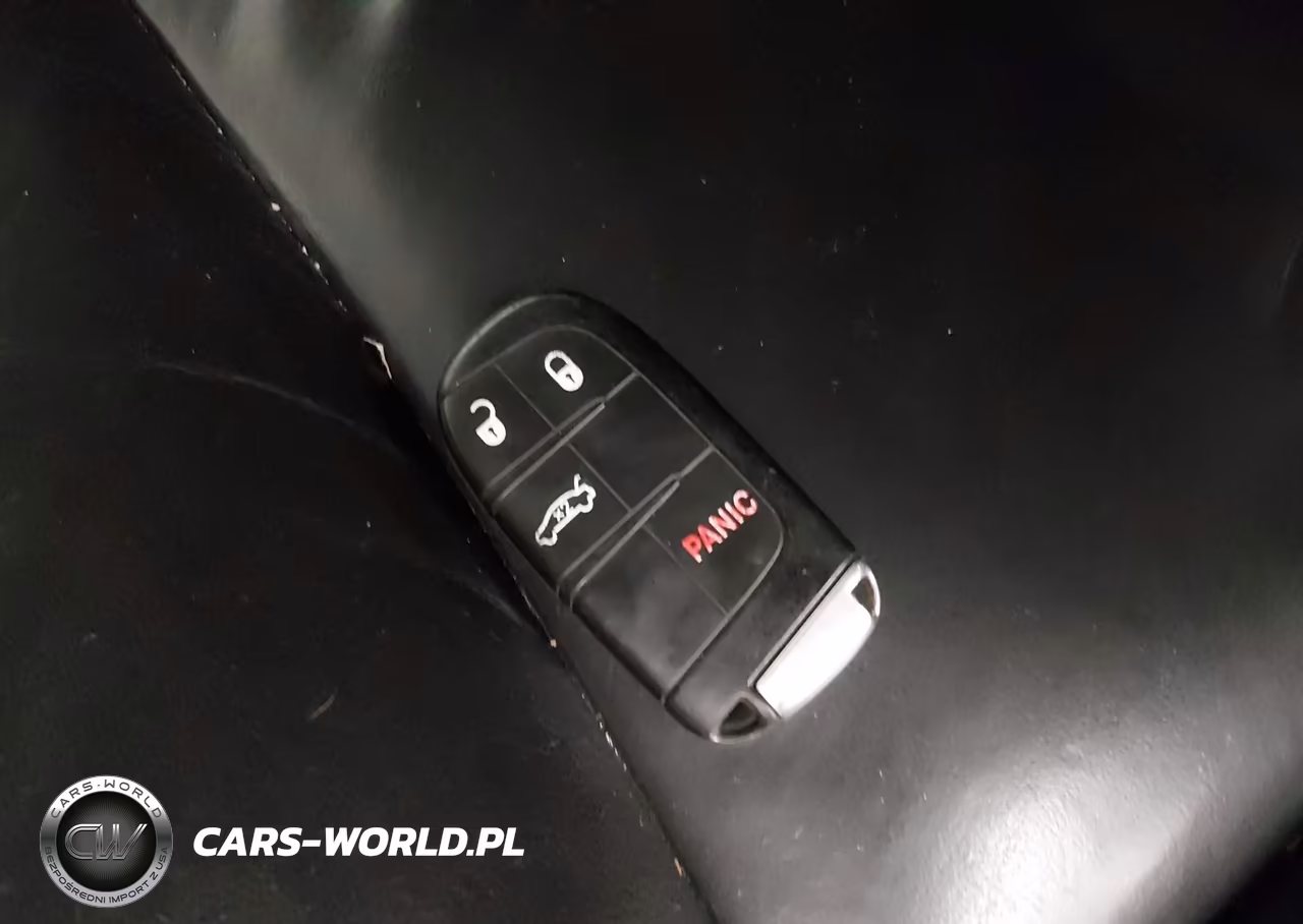 2017 Chrysler 300 Limited Awd VIN:2C3CCARG2HH530184 - 11