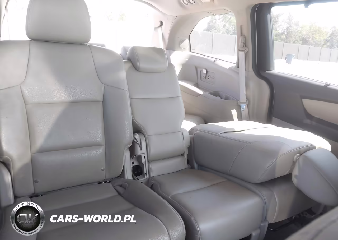 2016 Honda Odyssey Touring-Touring Elite VIN:5FNRL5H91GB123283 - 8