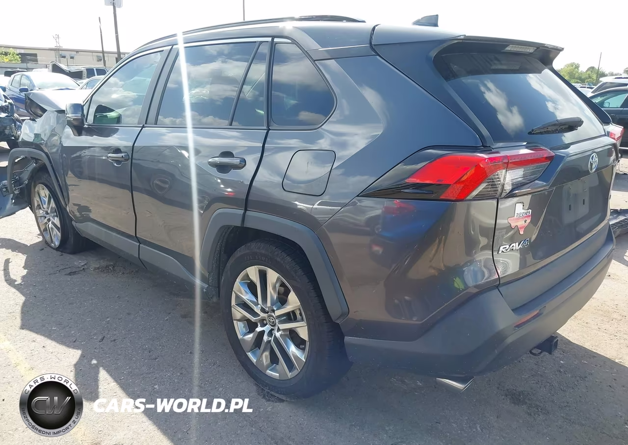 2020 Toyota Rav4 Xle Premium VIN:2T3C1RFV5LW083541 - 3