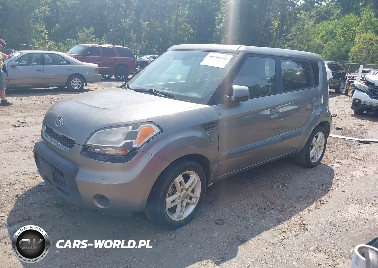 2010 Kia Soul + VIN:KNDJT2A24A7089619 - 2