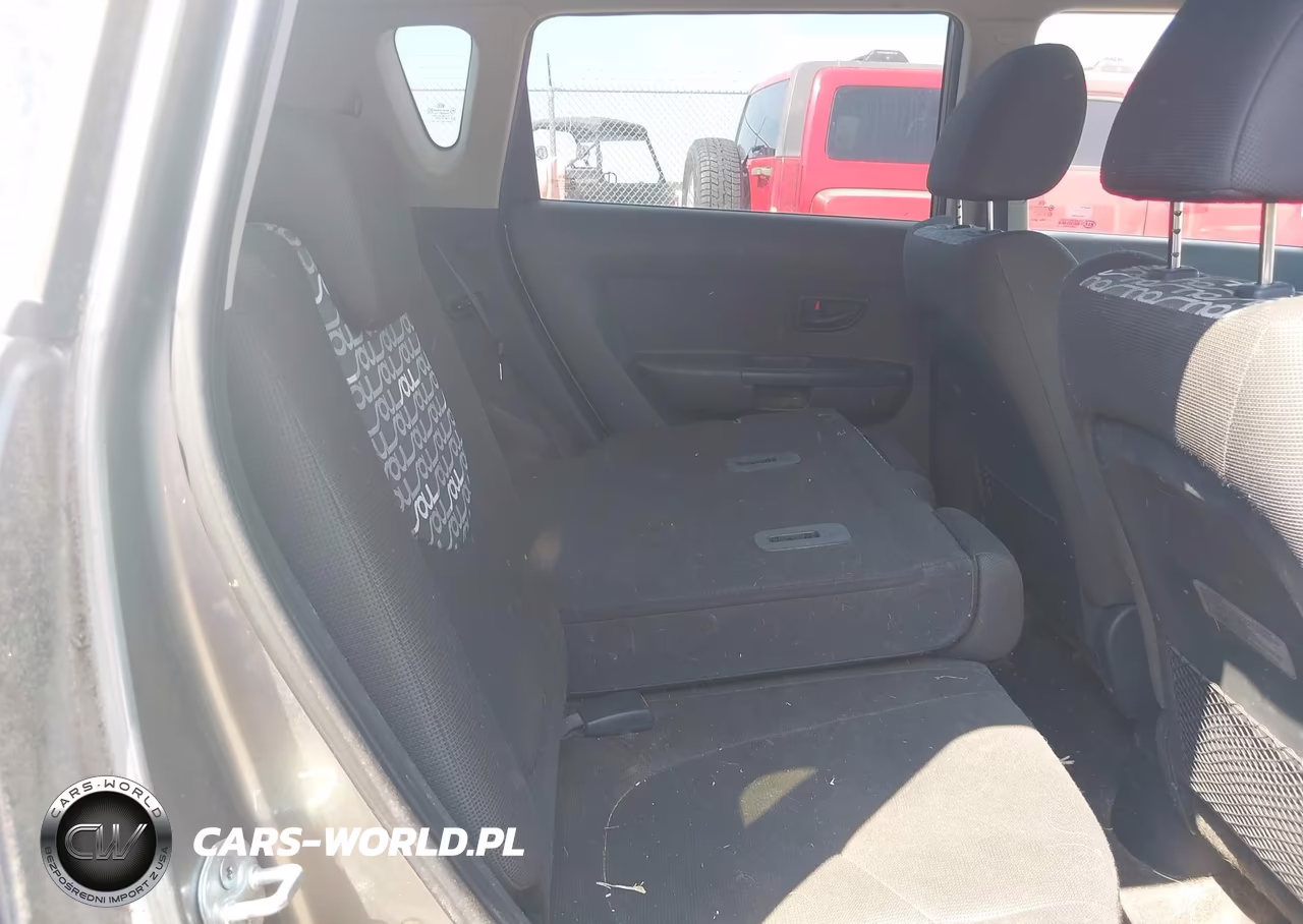 2010 Kia Soul + VIN:KNDJT2A24A7089619 - 8