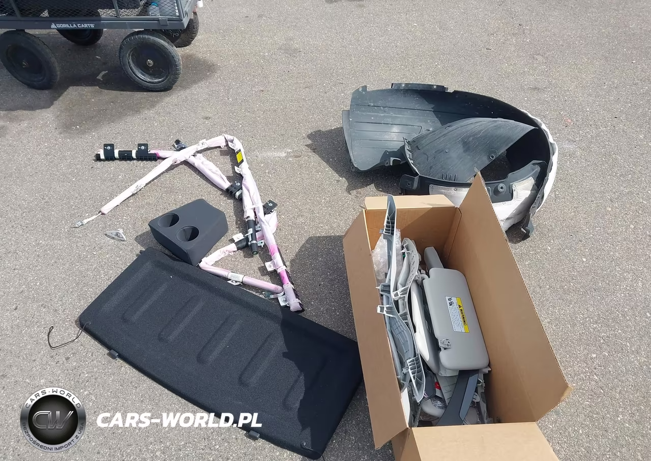 2024 Hyundai Venue Limited VIN:KMHRC8A31RU333041 - 12