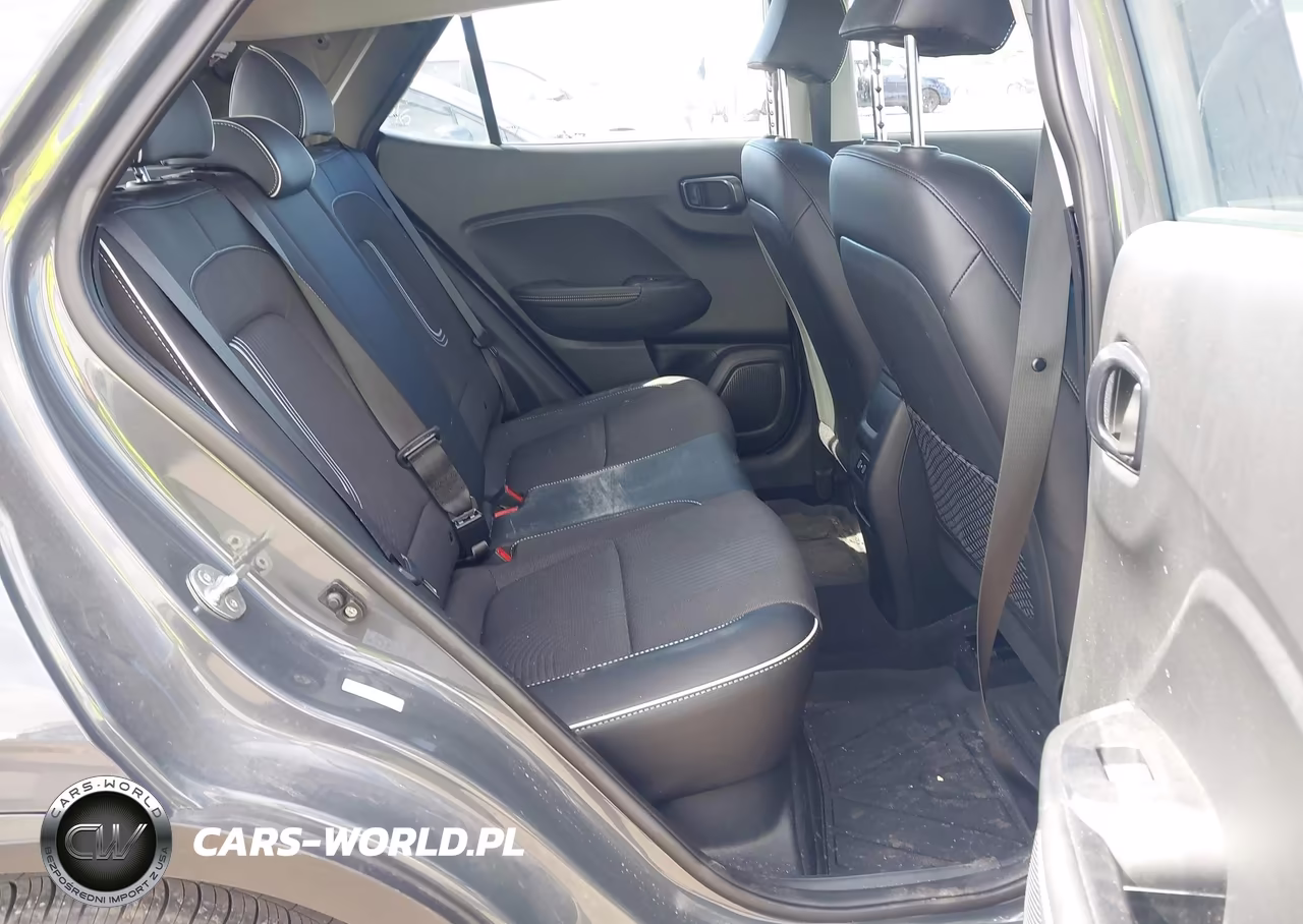 2024 Hyundai Venue Limited VIN:KMHRC8A31RU333041 - 8