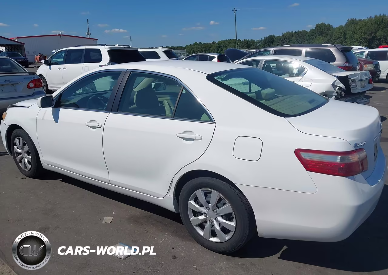 2007 Toyota Camry Le VIN:4T1BE46K87U615887 - 3