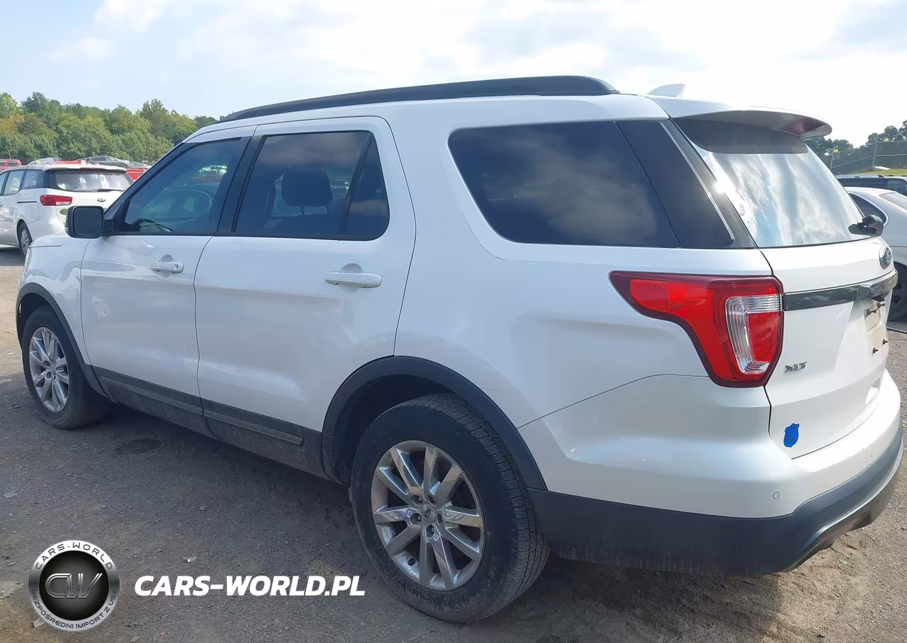 2017 Ford Explorer Xlt VIN:1FM5K7D82HGB27968 - 14