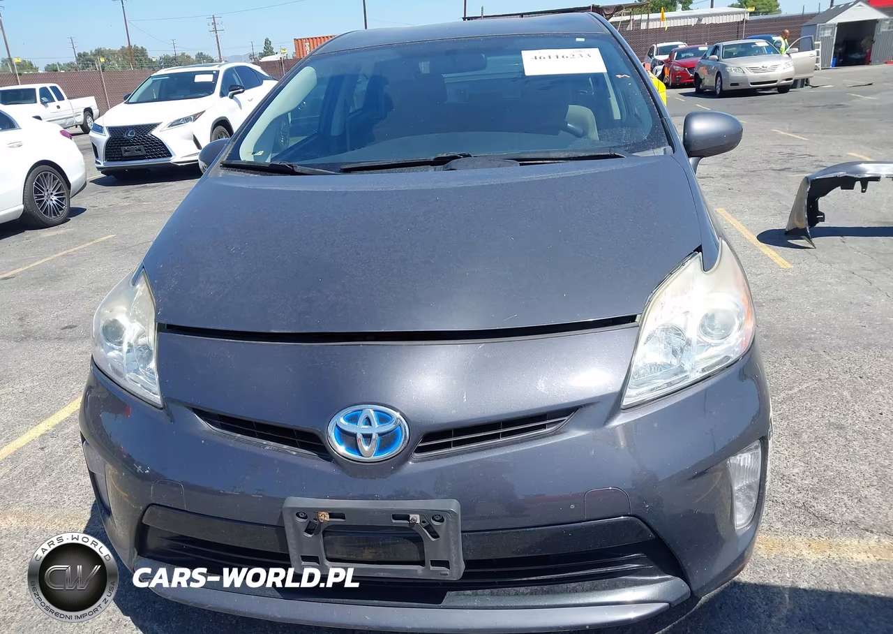 2015 Toyota Prius Two VIN:JTDKN3DU4F0458688 - 13