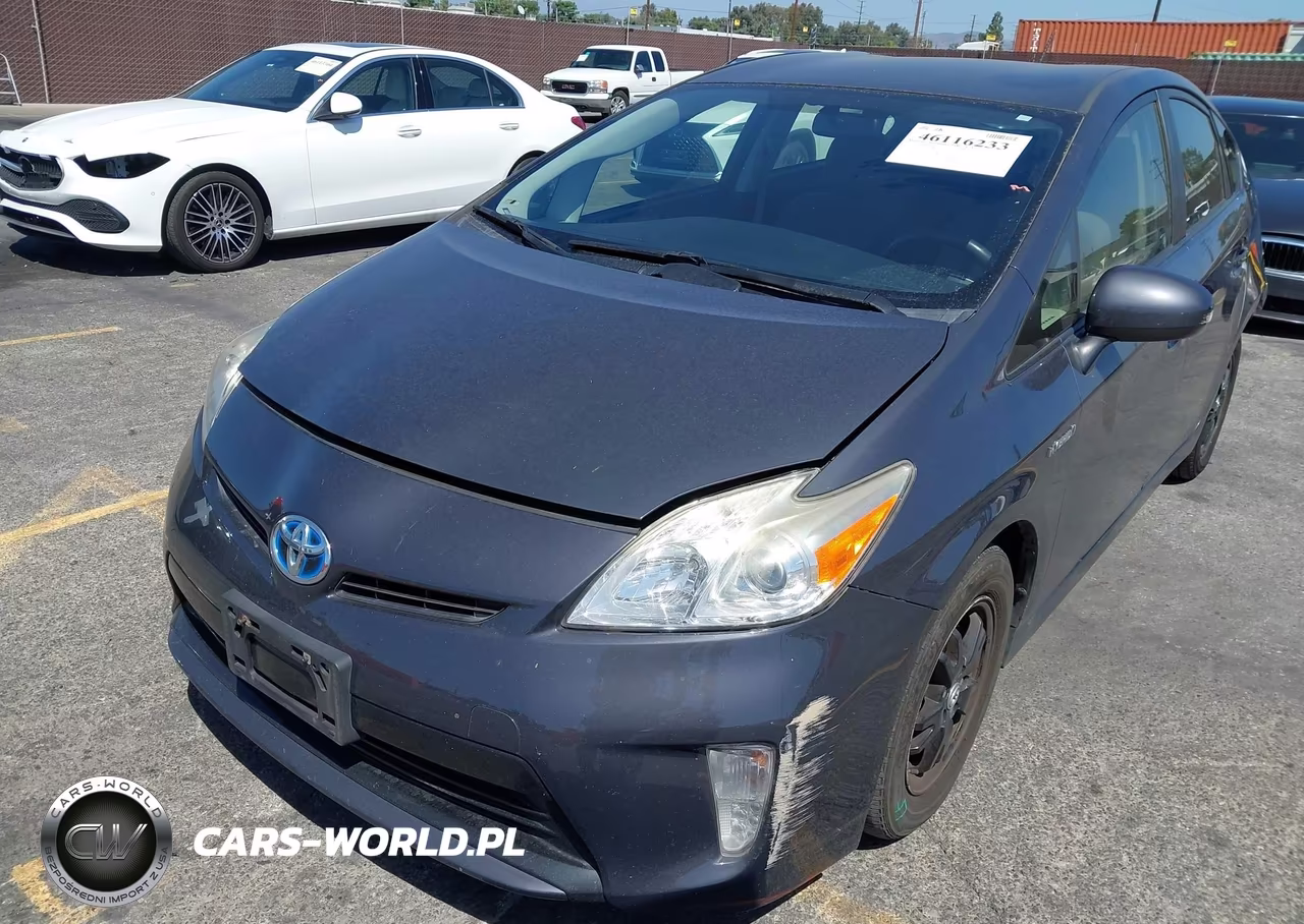 2015 Toyota Prius Two VIN:JTDKN3DU4F0458688 - 2