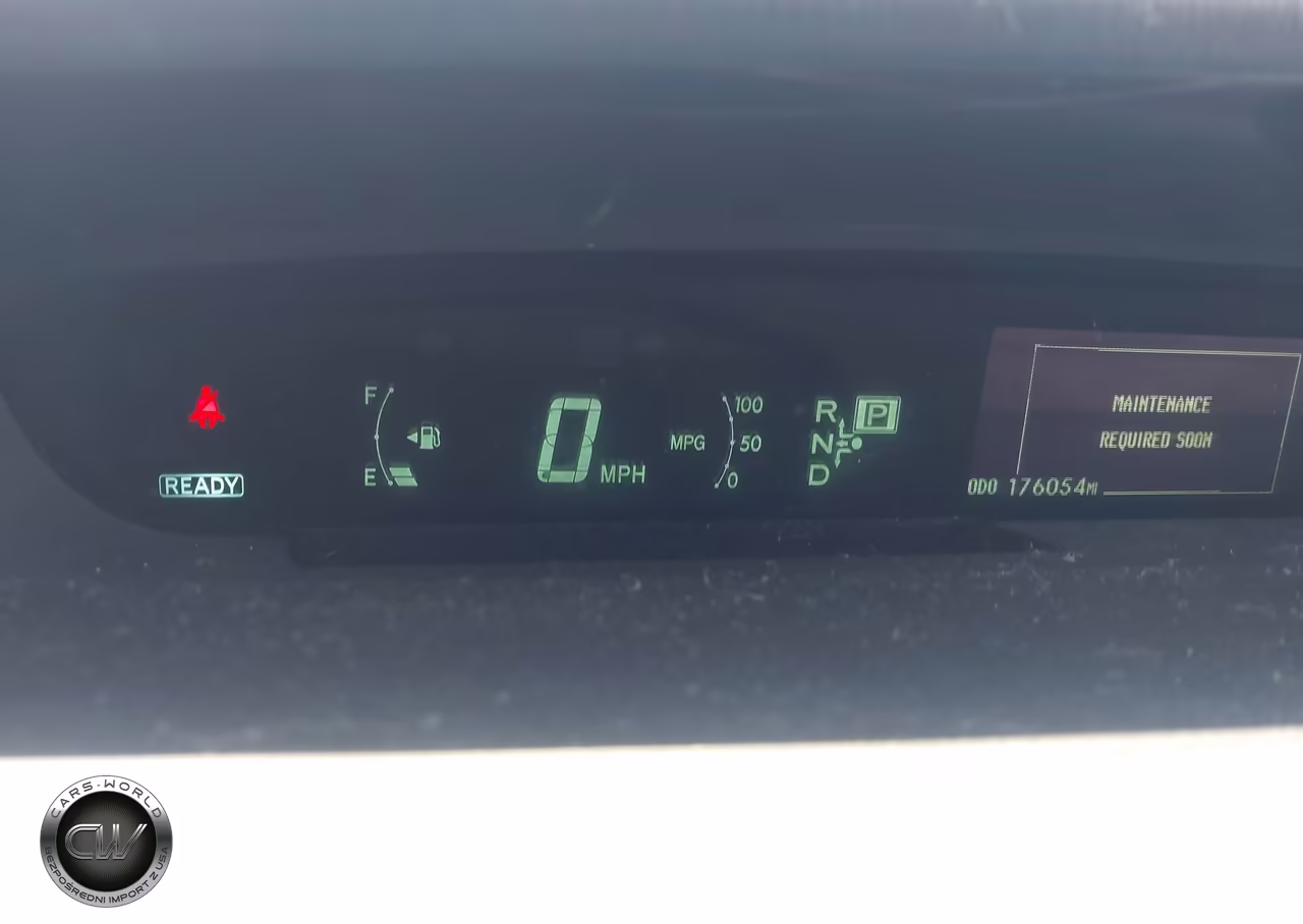 2015 Toyota Prius Two VIN:JTDKN3DU4F0458688 - 7