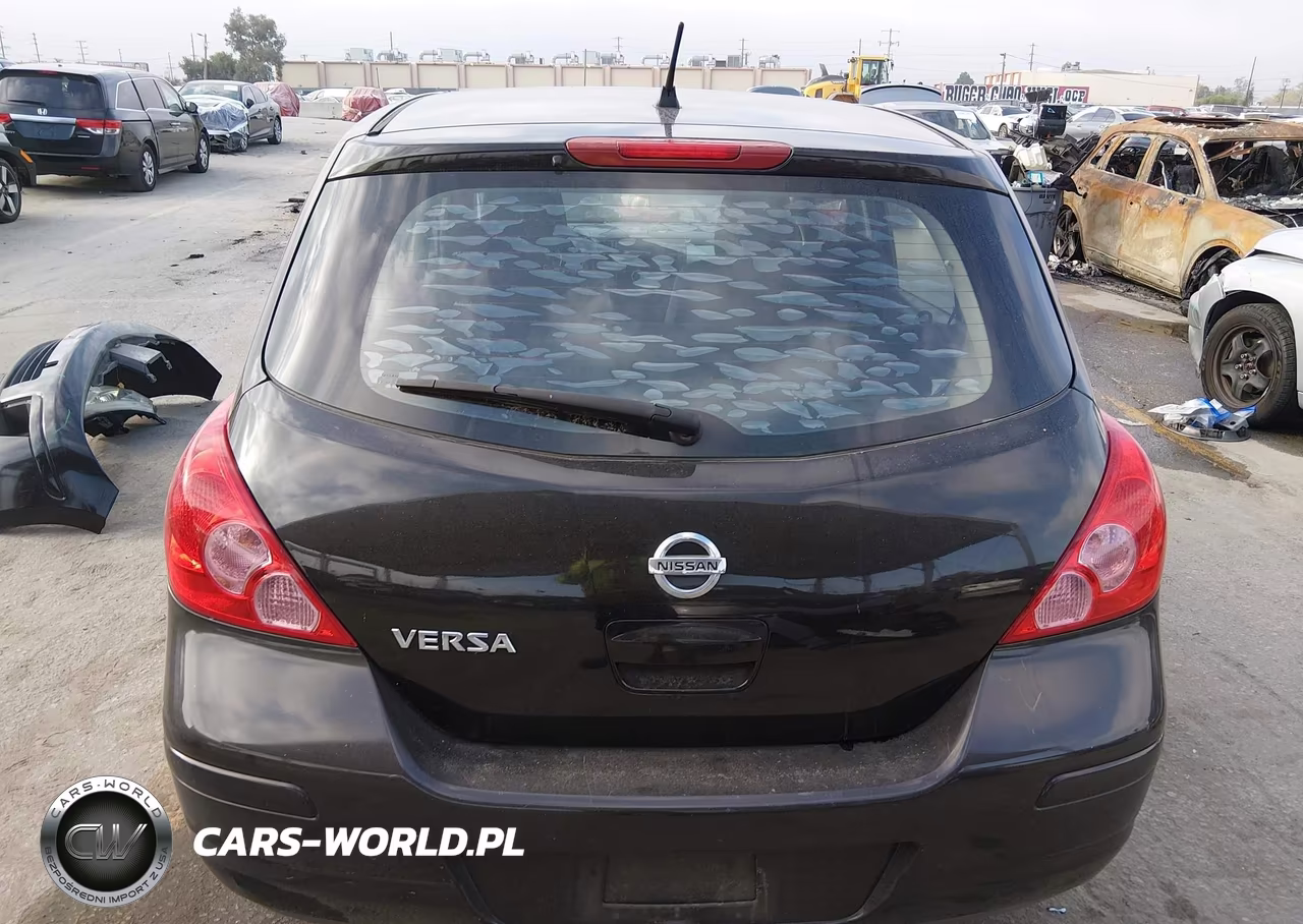 2011 Nissan Versa 1.8S VIN:3N1BC1CP8BL421326 - 17
