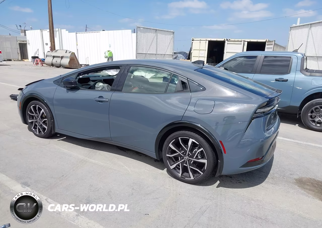 2026 Toyota Prius Plug-In Hybrid Xse VIN:JTDACACU7T3069366 - 3