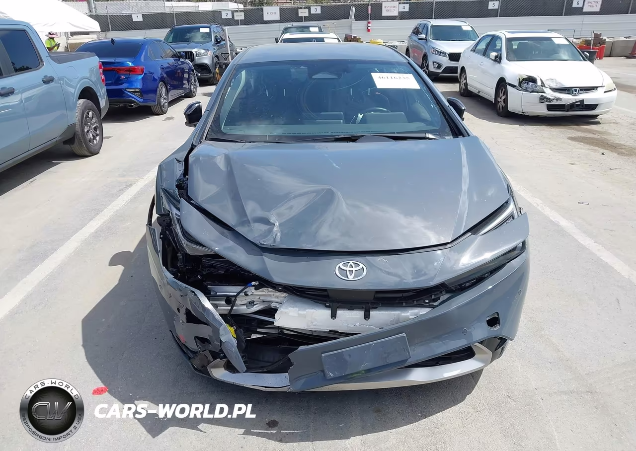 2026 Toyota Prius Plug-In Hybrid Xse VIN:JTDACACU7T3069366 - 6