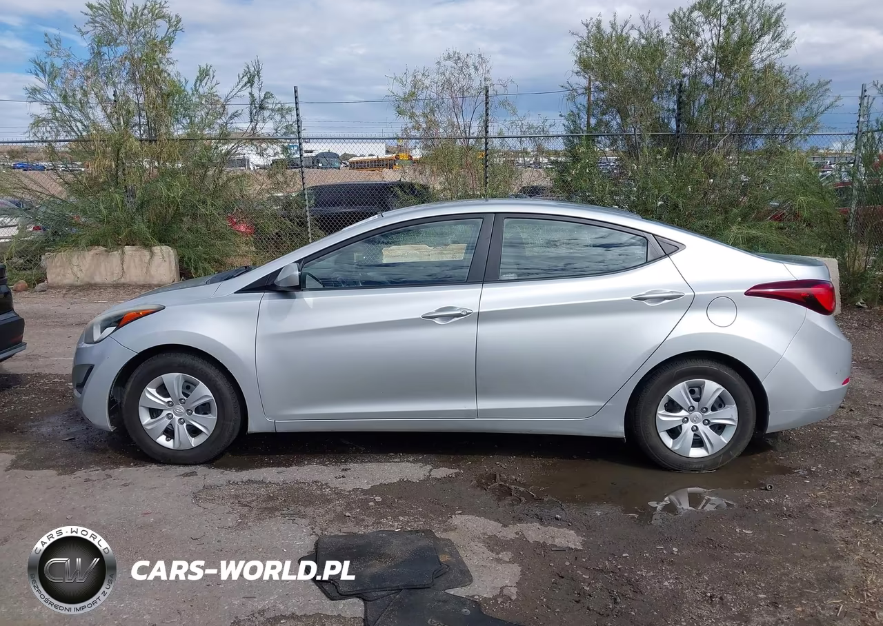 2016 Hyundai Elantra Se VIN:5NPDH4AE3GH681344 - 14