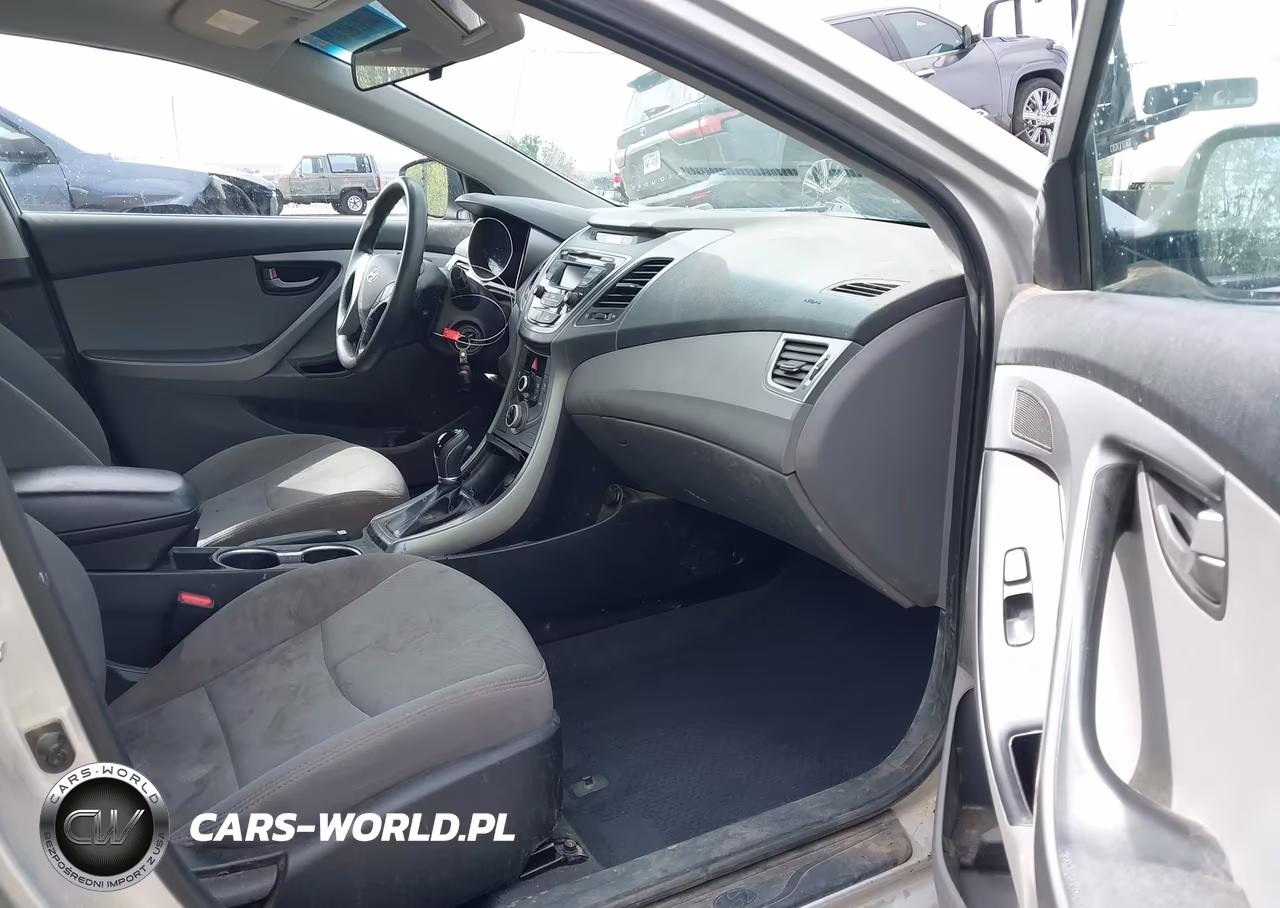 2016 Hyundai Elantra Se VIN:5NPDH4AE3GH681344 - 5