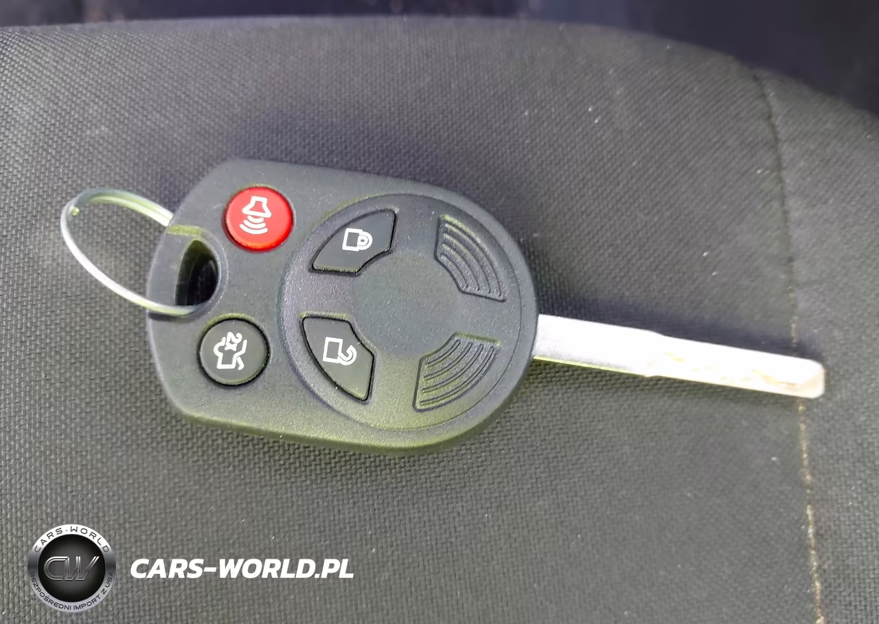2016 Ford Focus Se VIN:1FADP3K29GL358709 - 11