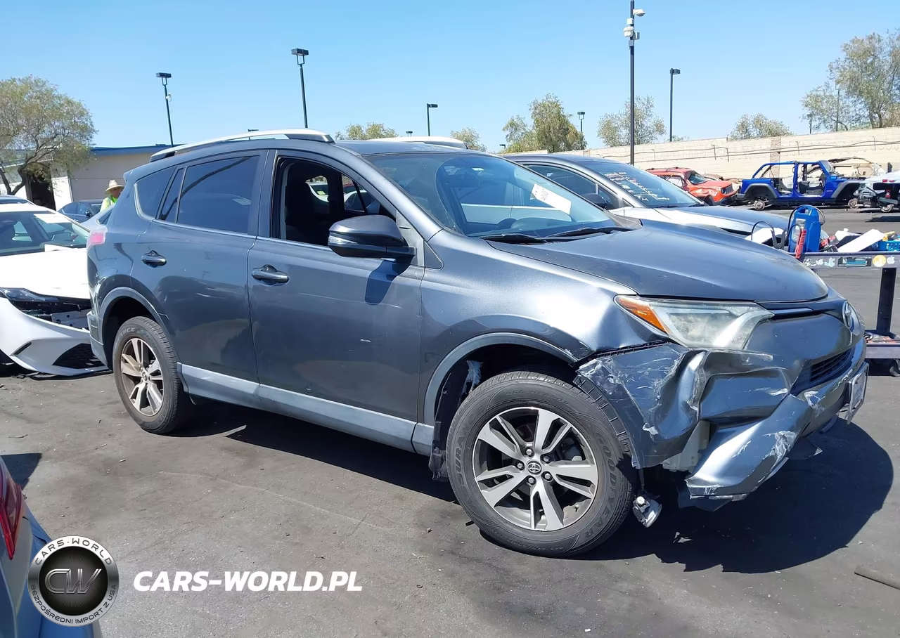 2016 Toyota Rav4 Xle VIN:JTMWFREV7GD090798 - 14