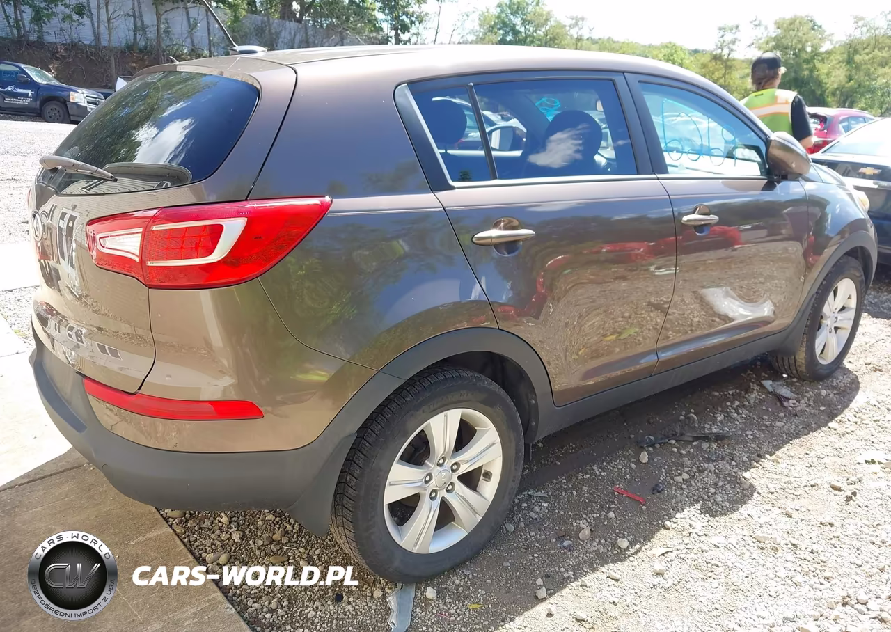 2013 Kia Sportage Lx VIN:KNDPB3A26D7510134 - 4