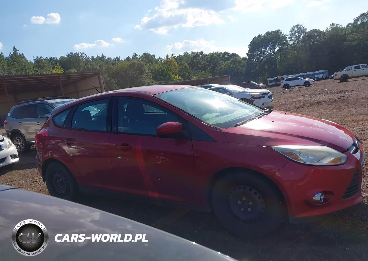 2012 Ford Focus Se VIN:1FAHP3K23CL303555 - 13