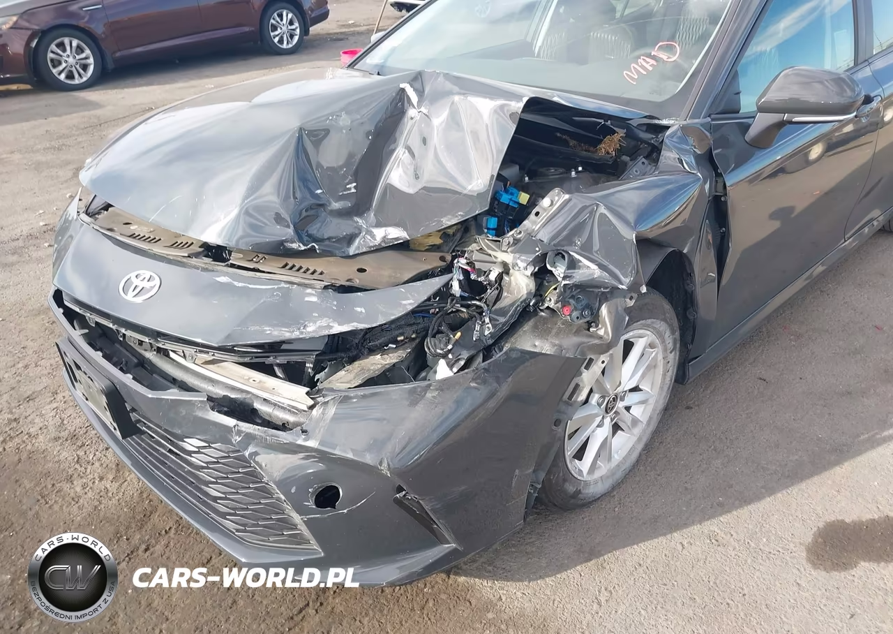 2025 Toyota Camry Le VIN:4T1DBADK7SU522998 - 6