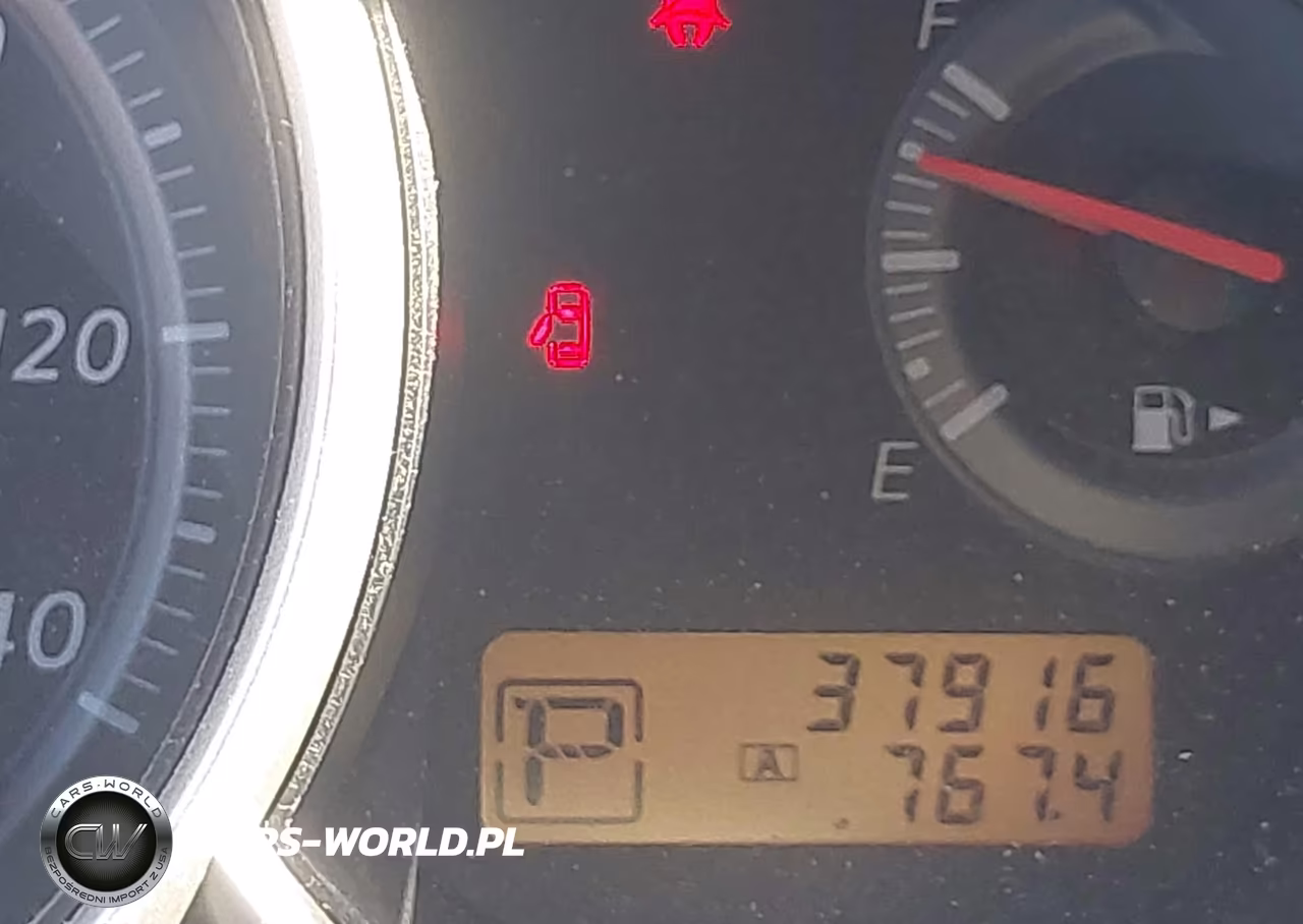 2011 Nissan Versa 1.8S VIN:3N1BC1CP2BL418101 - 14