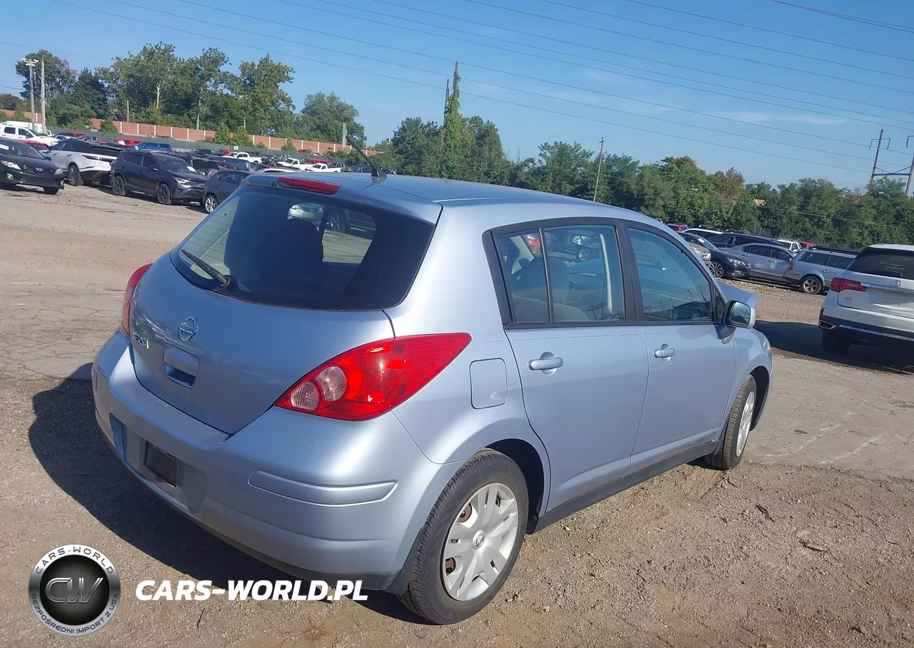 2011 Nissan Versa 1.8S VIN:3N1BC1CP2BL418101 - 4