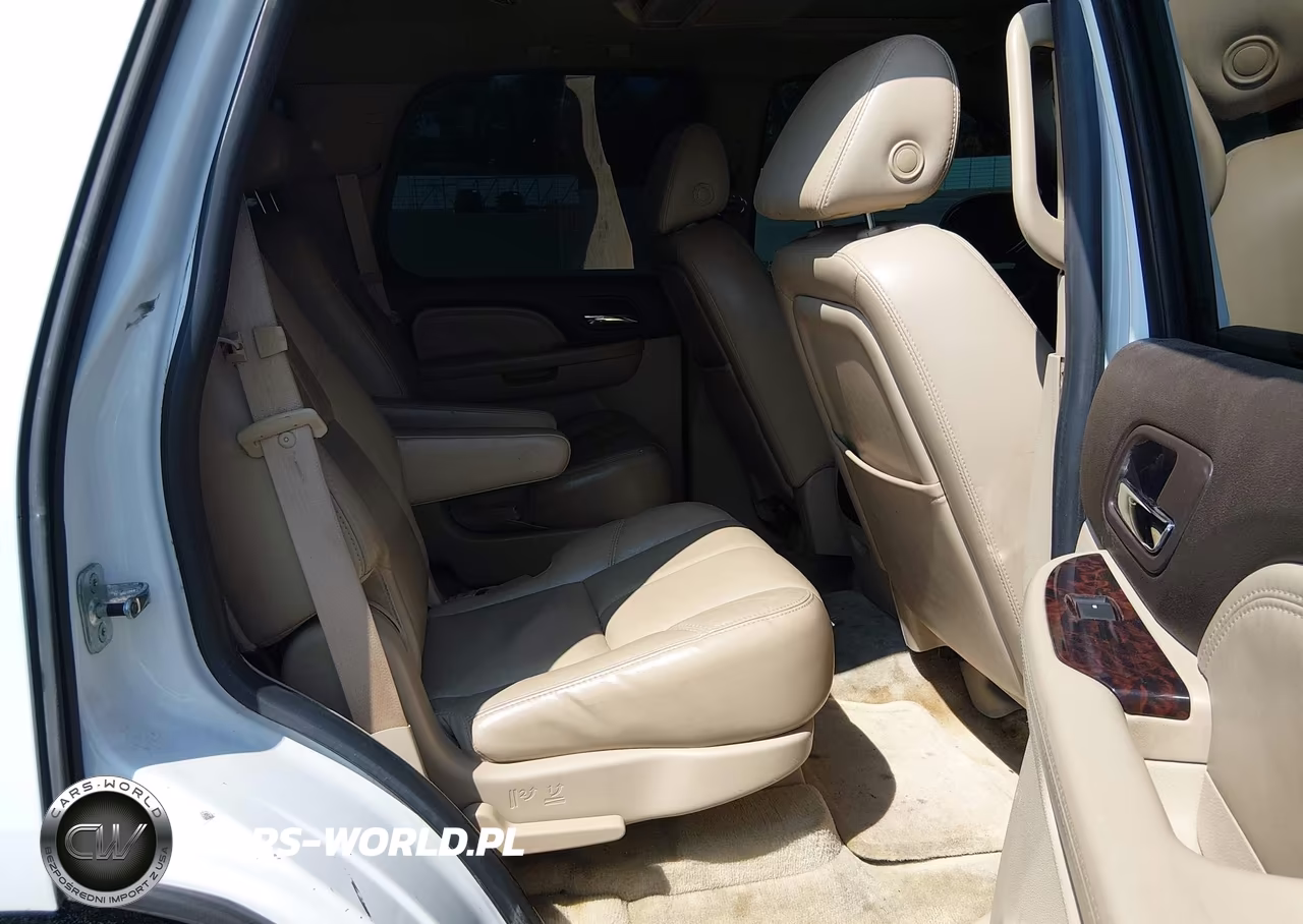 2007 GMC Yukon Denali VIN:1GKFK63857J293265 - 8