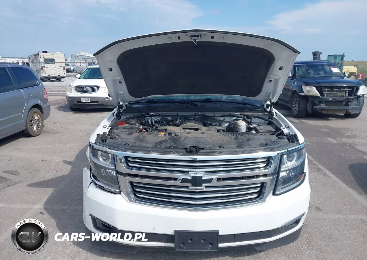 2015 Chevrolet Tahoe Ltz VIN:1GNSKCKC8FR740726 - 10