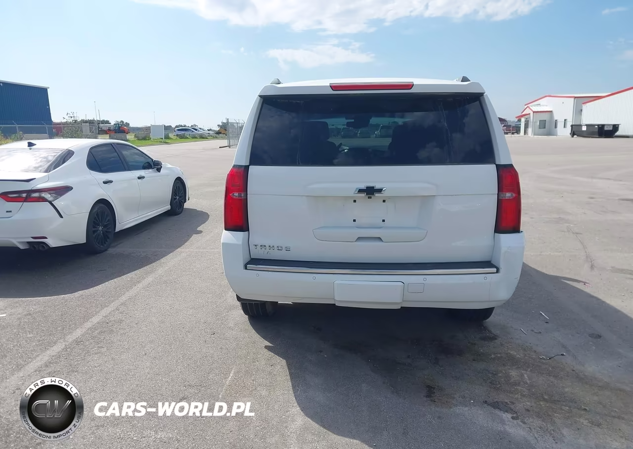 2015 Chevrolet Tahoe Ltz VIN:1GNSKCKC8FR740726 - 16