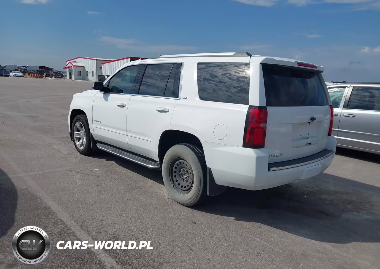 2015 Chevrolet Tahoe Ltz VIN:1GNSKCKC8FR740726 - 3