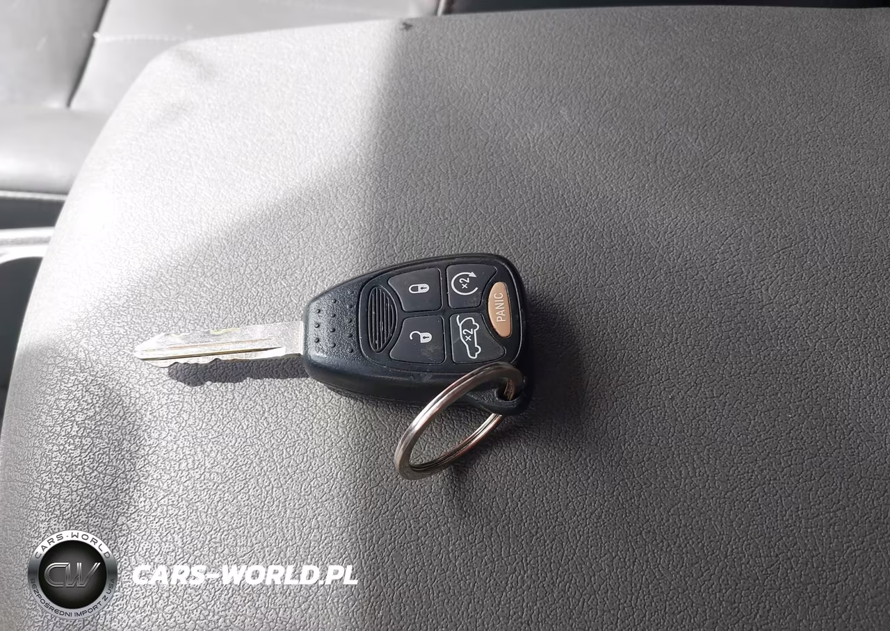 2007 Jeep Grand Cherokee Laredo VIN:1J8GR48K77C638460 - 11