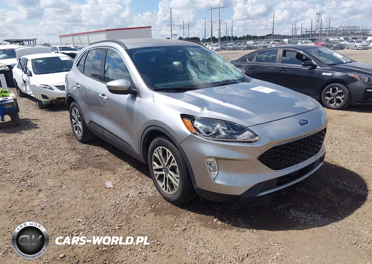 2021 Ford Escape Sel