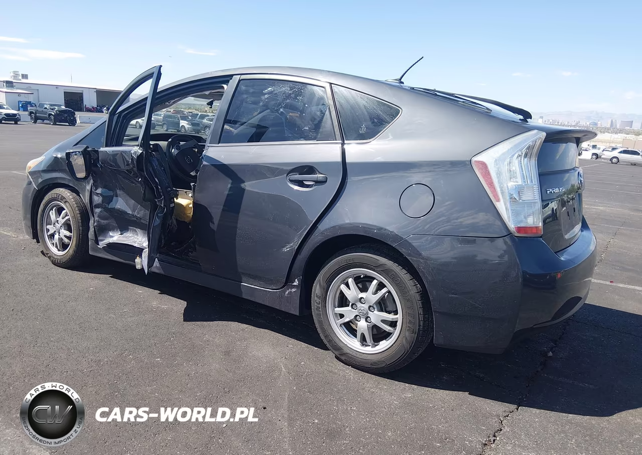 2011 Toyota Prius Two VIN:JTDKN3DU8B1429683 - 3