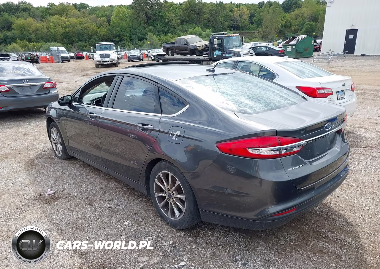 2017 Ford Fusion Se VIN:3FA6P0H71HR345417 - 3
