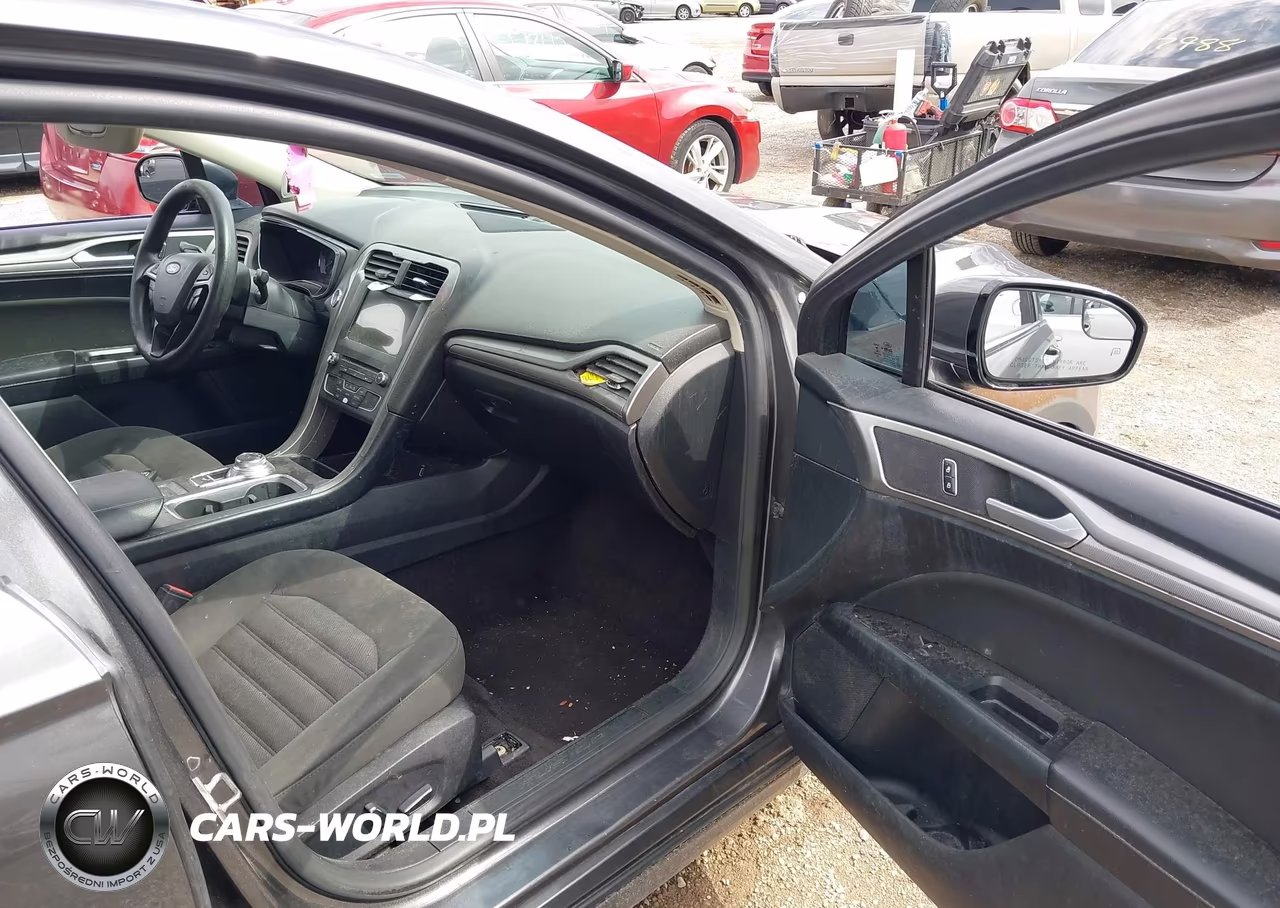 2017 Ford Fusion Se VIN:3FA6P0H71HR345417 - 5