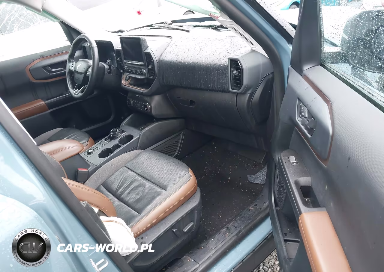 2021 Ford Bronco Sport Outer Banks VIN:3FMCR9C6XMRA57346 - 13