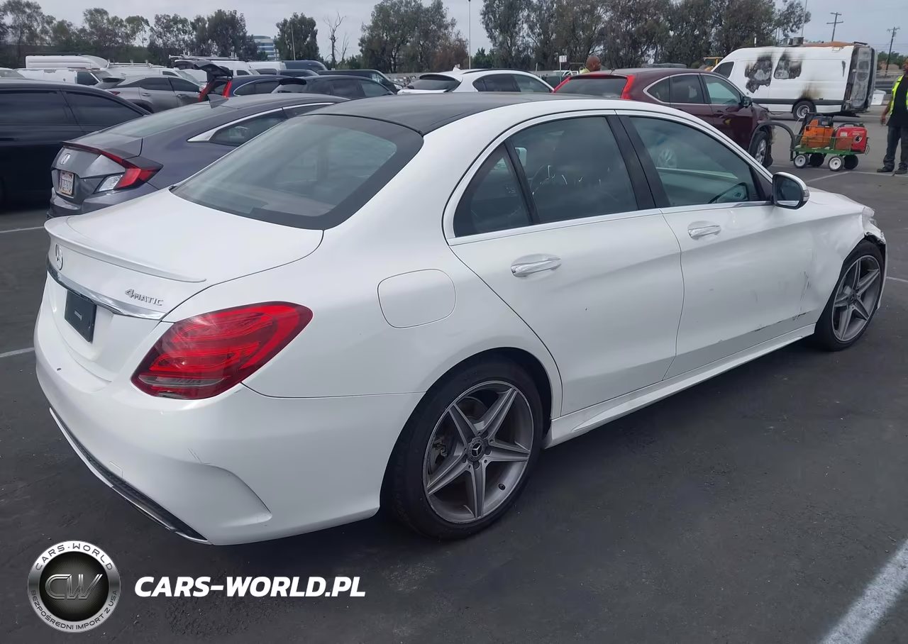 2018 Mercedes-Benz C 300 4Matic VIN:55SWF4KB4JU239860 - 4