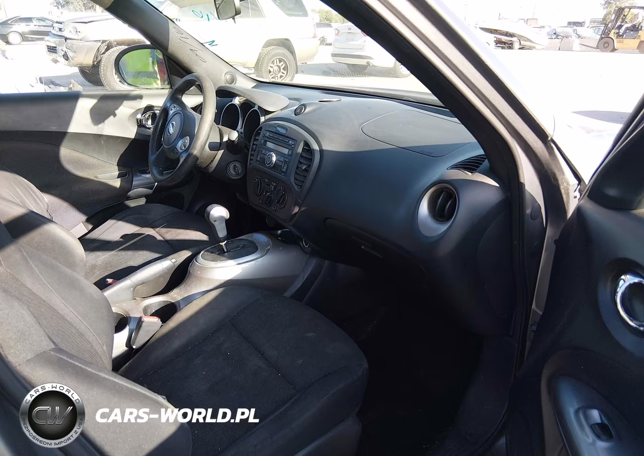 2014 Nissan Juke S VIN:JN8AF5MV5ET483565 - 5