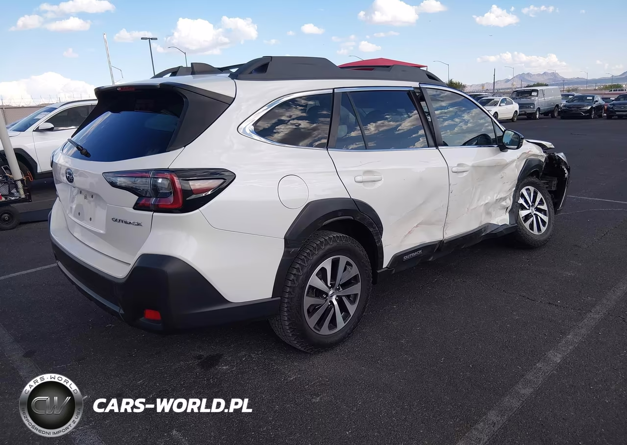 2023 Subaru Outback Premium VIN:4S4BTAFCXP3143193 - 4