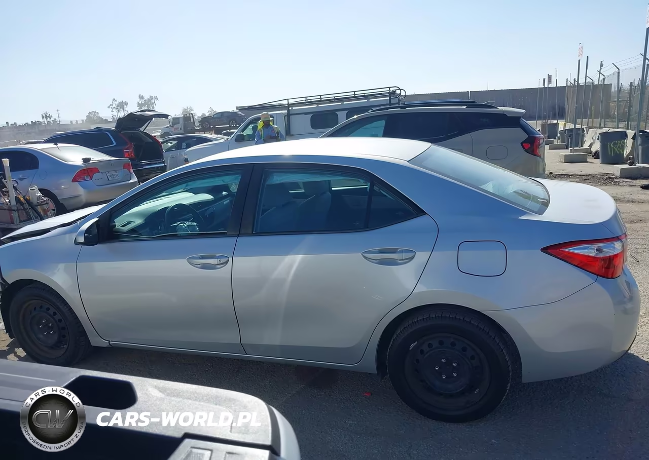 2016 Toyota Corolla Le VIN:5YFBURHE0GP452046 - 15