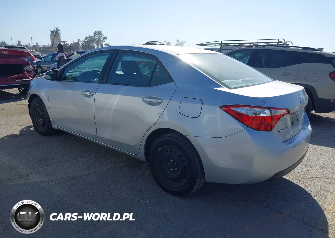 2016 Toyota Corolla Le VIN:5YFBURHE0GP452046 - 3