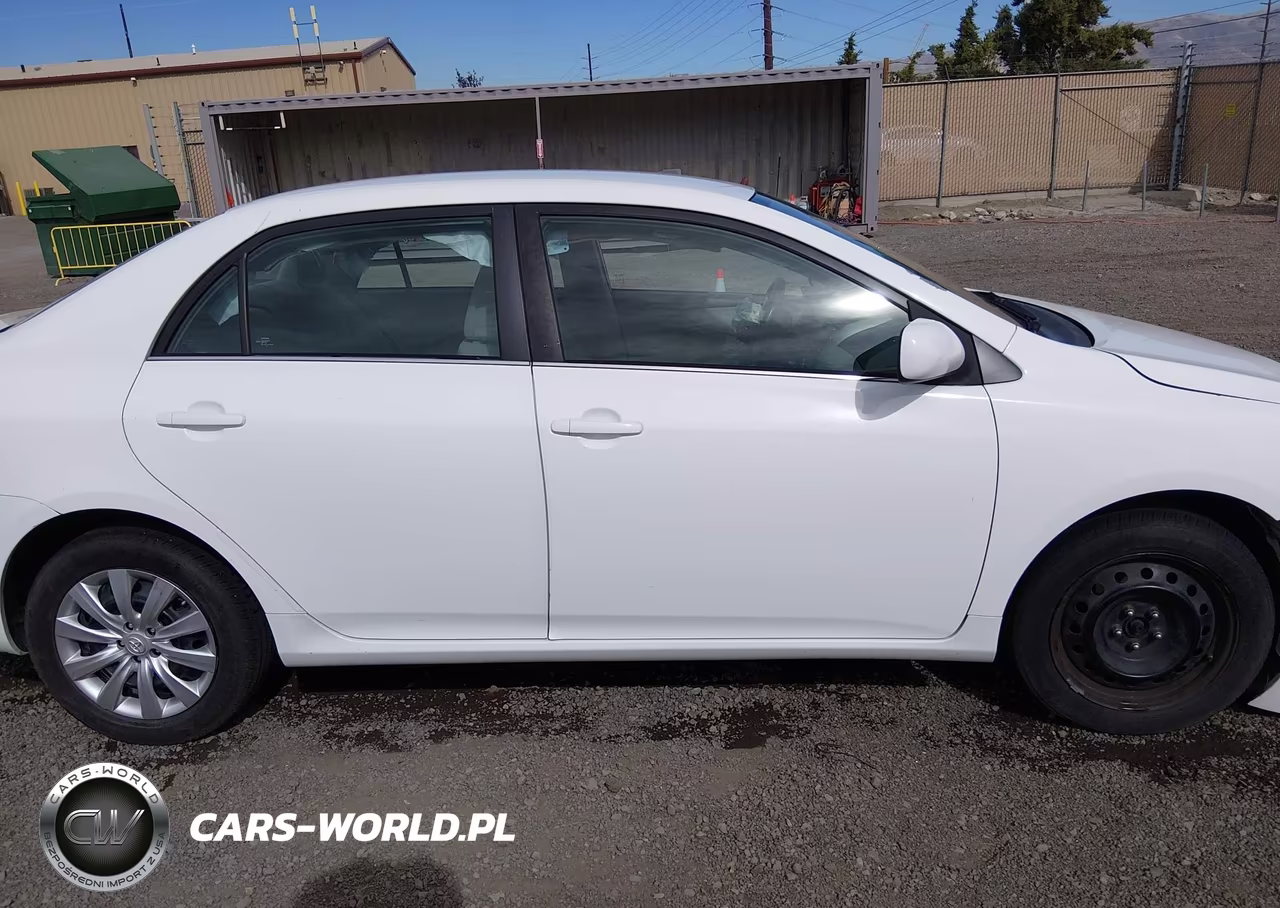 2013 Toyota Corolla Le VIN:5YFBU4EE2DP199461 - 14