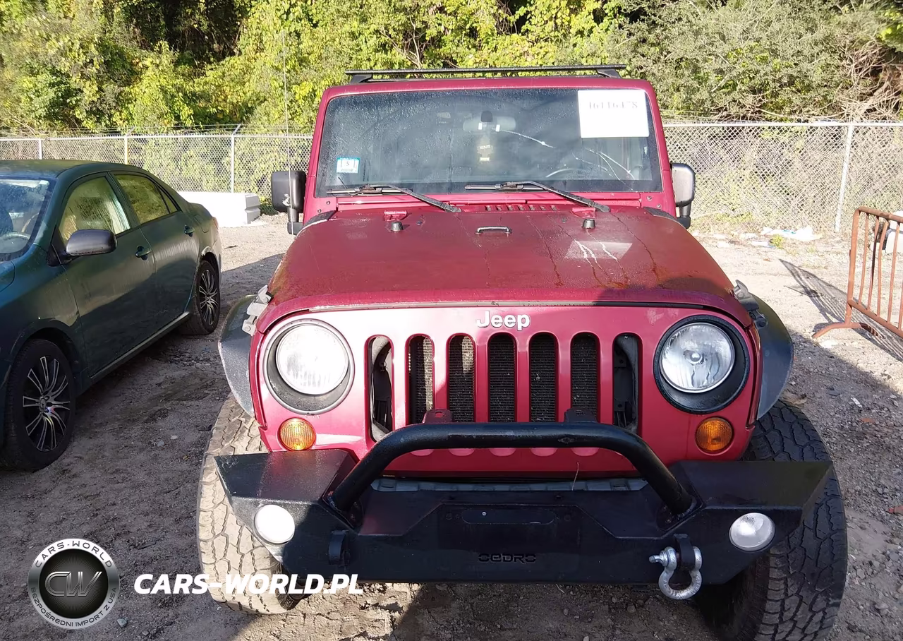 2012 Jeep Wrangler Unlimited Sport VIN:1C4BJWDG5CL283885 - 12